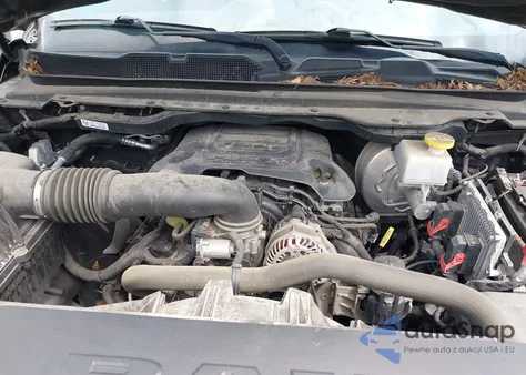 2019 Ram 1500 Big Horn/Lone Star 4X4 5'7 Box из США, поврежденный, VIN 1C6SRFFT6KN741396